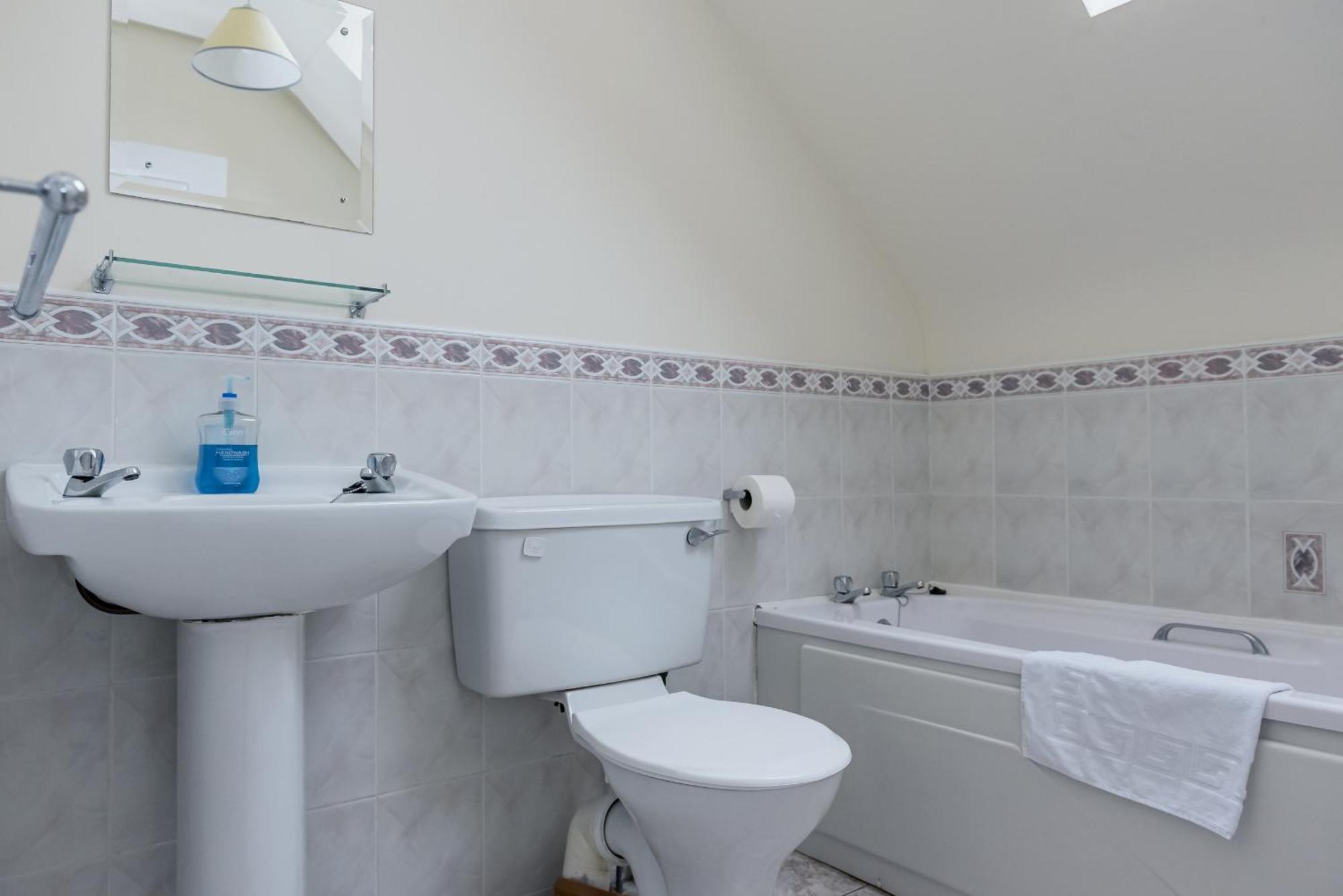 Marine View -3 Bedroom Townhouse Bundoran Exterior foto